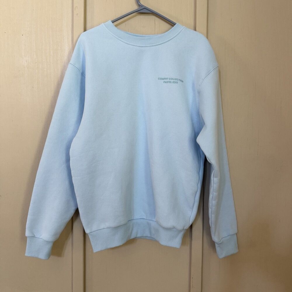 Comfrt Oversized Sweater XS Comfort Collection Pastel Edit Blue Luxury Logo